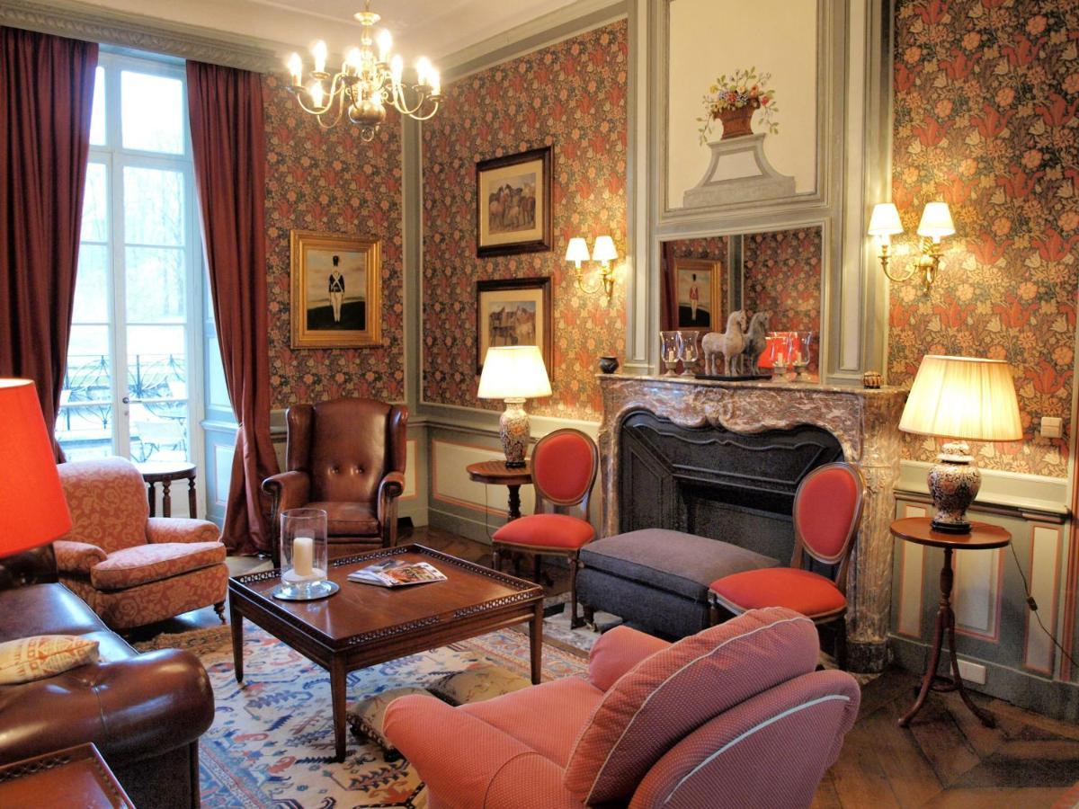 Chateau Jemeppe Marche-en-Famenne Bagian luar foto